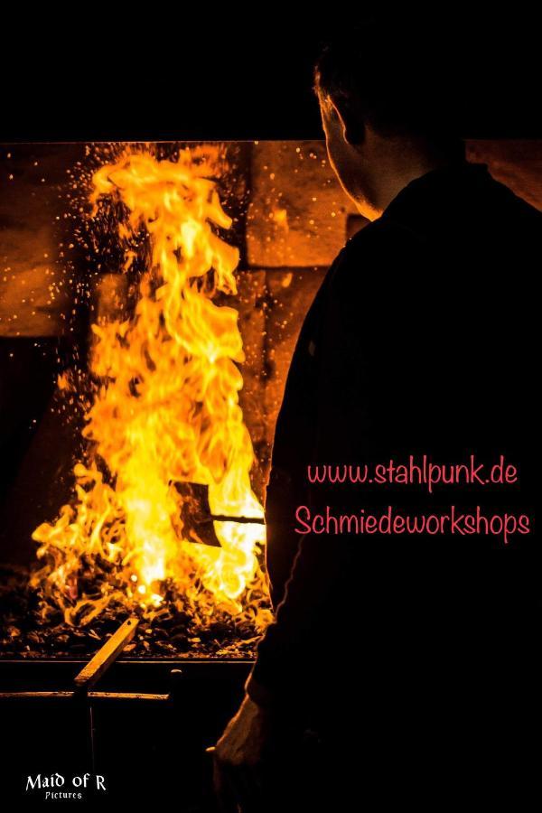 Hof Vierzehnender Im Hohen Venn - 70Qm Maisonette - 2 Schlafzimmer - Wohnkueche - Balkon Mit Grill - Monschau - Eifel - Hunde Willkommen - Islandpferde Esterno foto