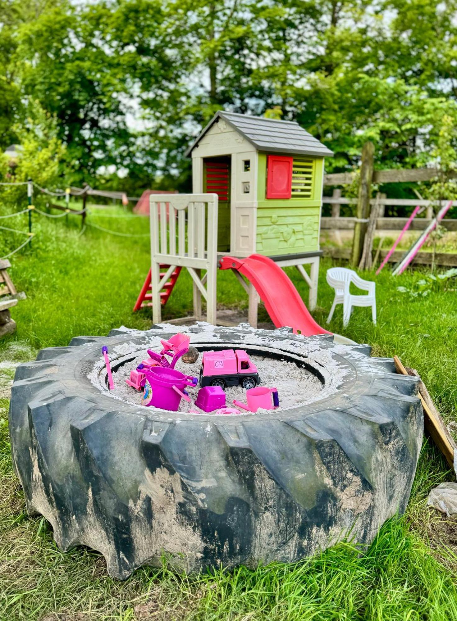 Hof Vierzehnender Im Hohen Venn - 70Qm Maisonette - 2 Schlafzimmer - Wohnkueche - Balkon Mit Grill - Monschau - Eifel - Hunde Willkommen - Islandpferde Esterno foto